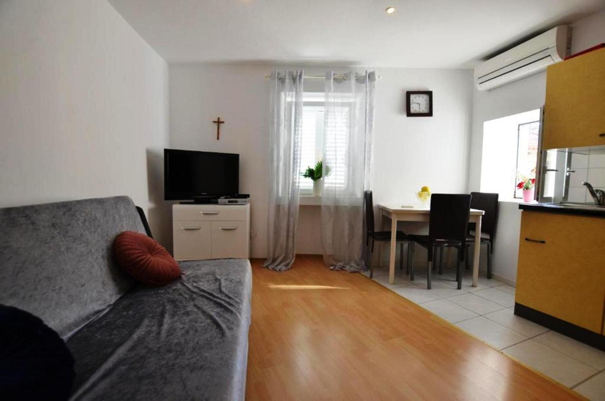 Augusta Apartment Rovinj Luaran gambar
