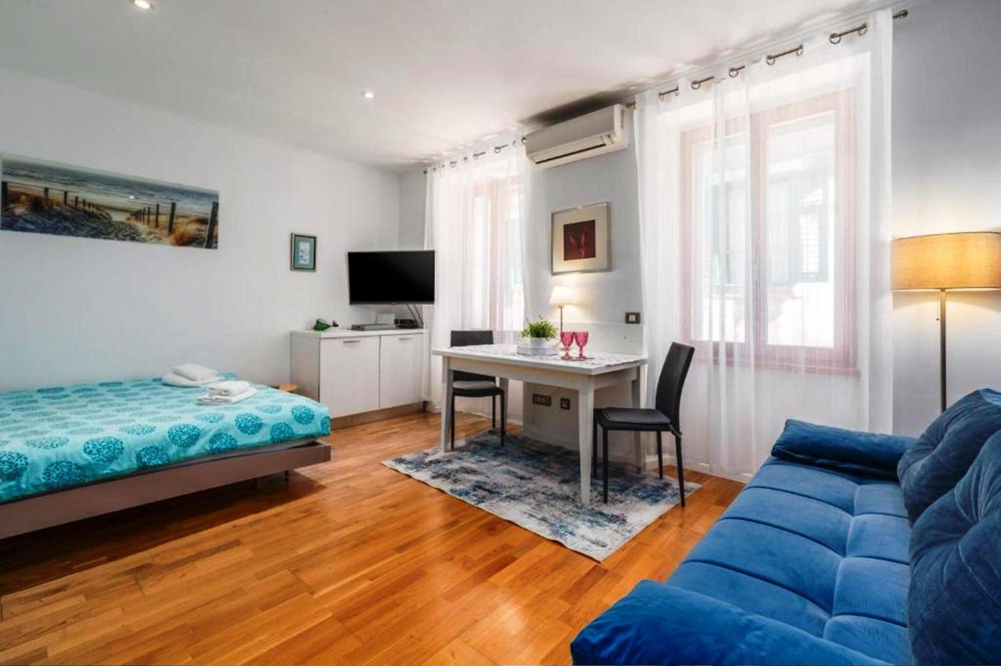 Augusta Apartment Rovinj Luaran gambar